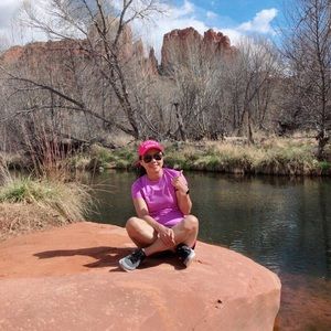 Meet your Posher, Jossie pine